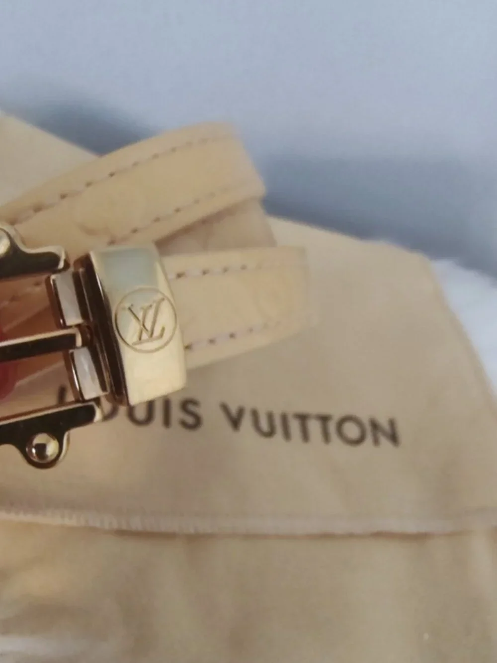Louis Vuitton Y2K vernis wrap bracelet w/dust bag goldtone hardware EUC